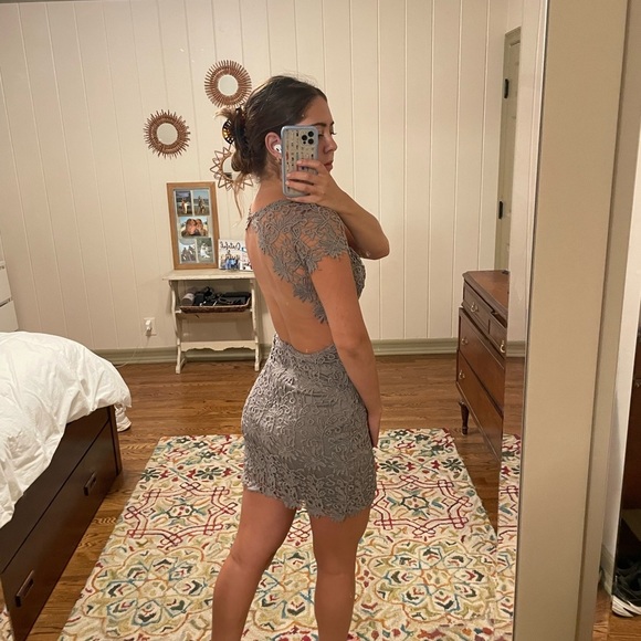 Lulus lace backless dress - Picture 3 of 5